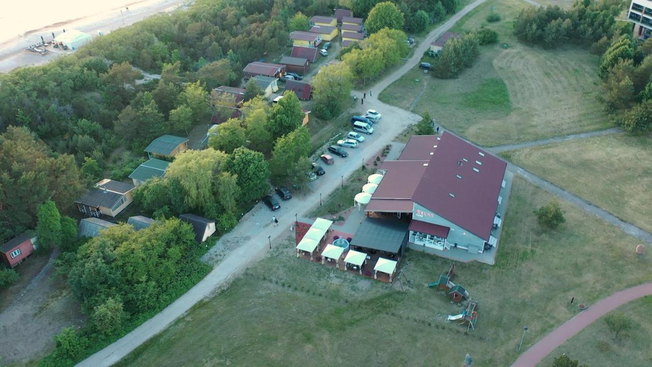 ホテル Relax Park Šventoji エクステリア 写真