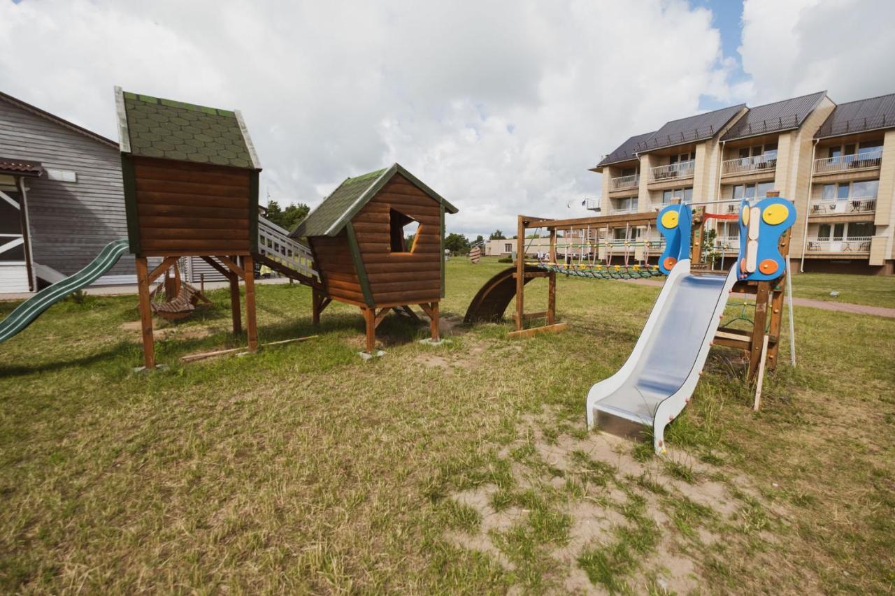ホテル Relax Park Šventoji エクステリア 写真